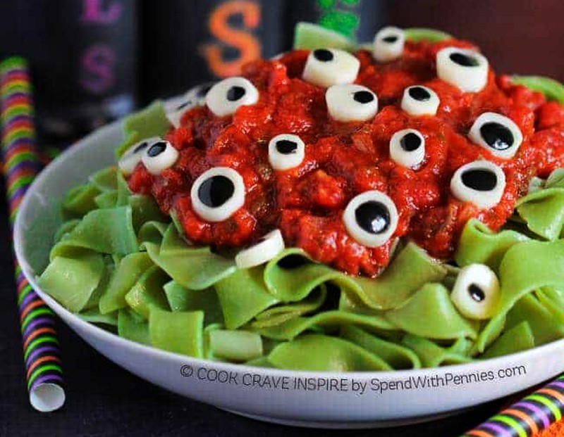 Easy Halloween Recipes & Food Ideas You can Try This Year