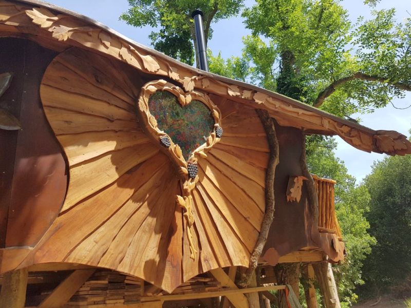 Piggledy Treehouse Blackberry Wood campsite in Ditchling