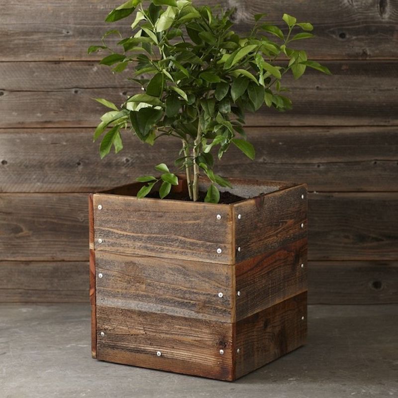 Reclaimed wood planter