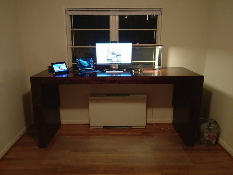 Redditor builds height-adjustable desk for under $400