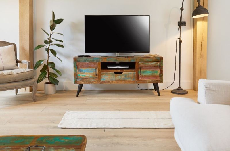 reclaimed wood TV stand