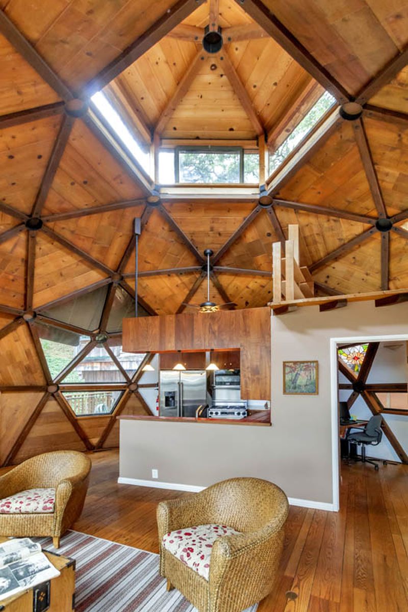 Californian couple builds awe-inspiring geodesic dome home in seven years