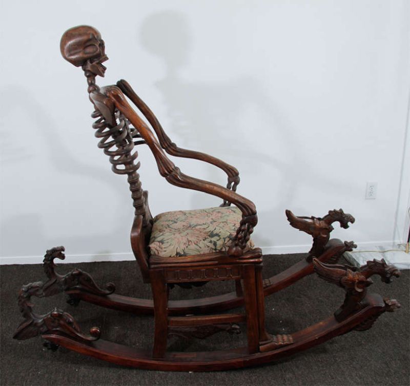 Momento Mori : skeleton rocking chair