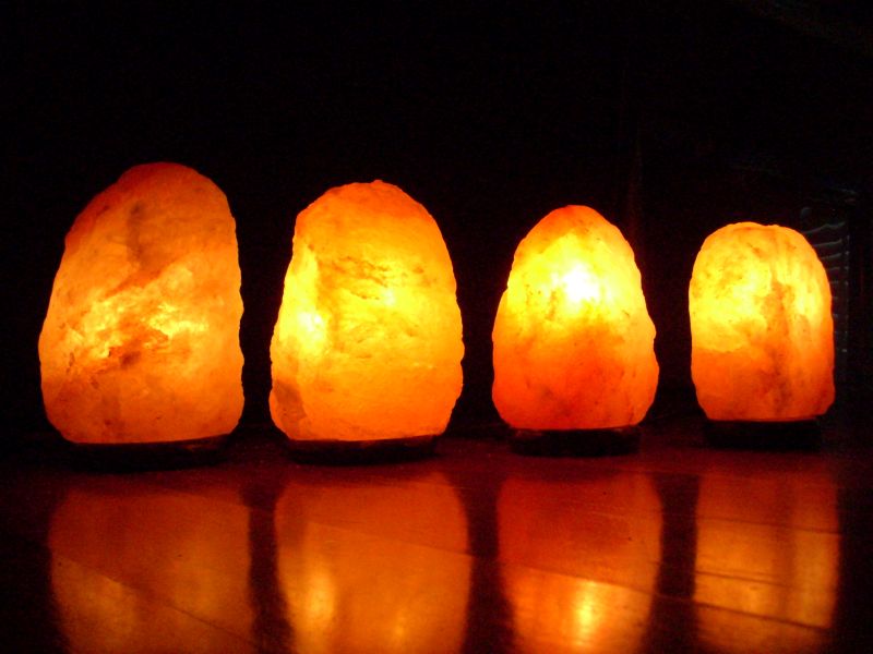 Salt lamp to purify home indoor air