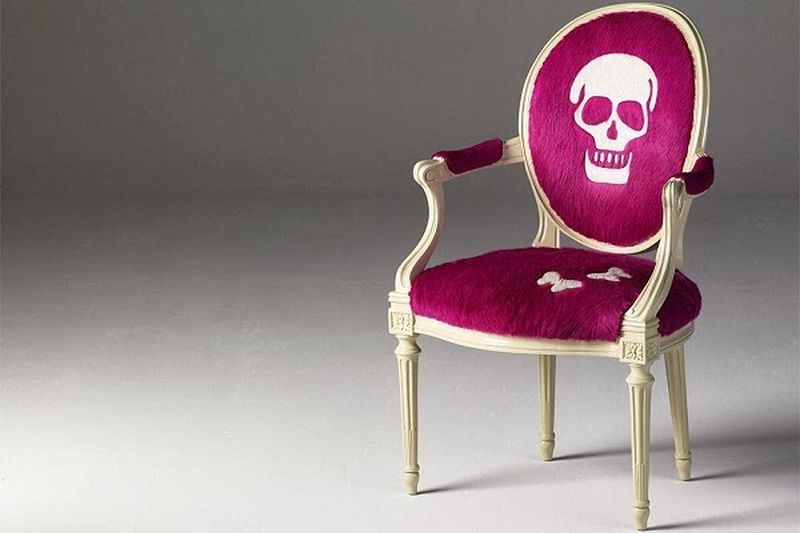 Skull chair by Geoffrey Bradfield