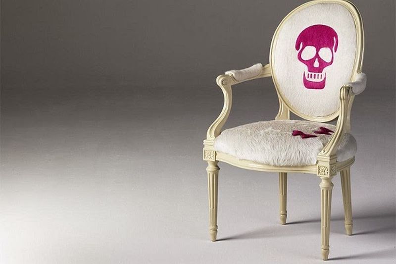 Skull chair by Geoffrey Bradfield