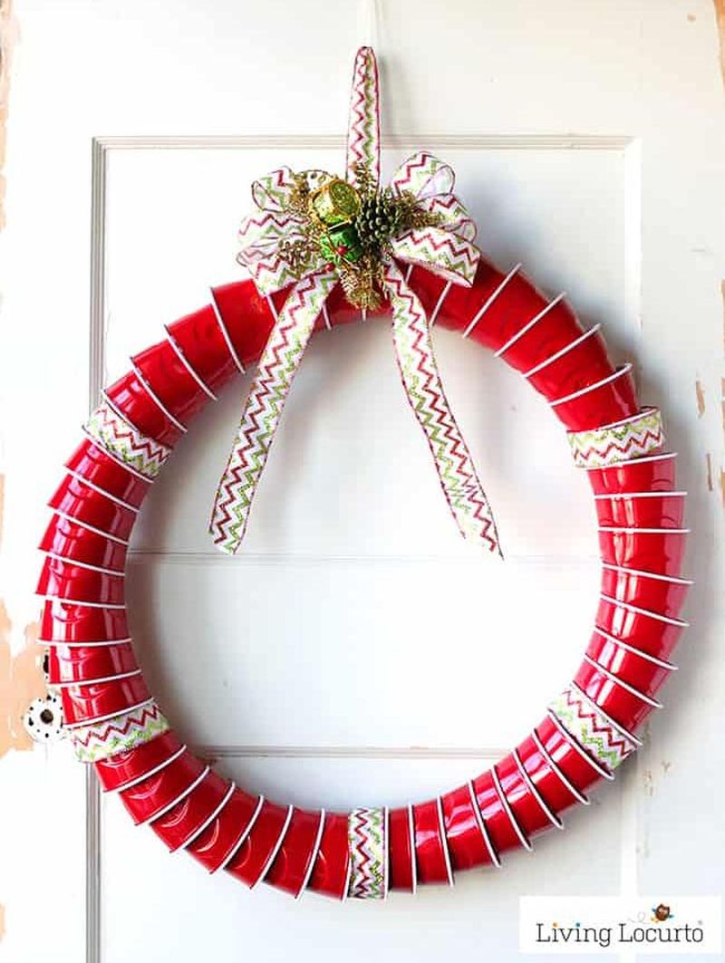 Plastic cup Christmas wreath