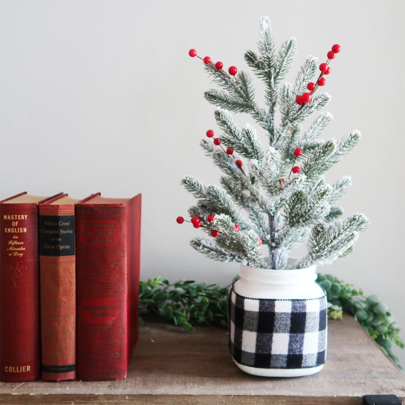 DIY Mason jar Christmas tree