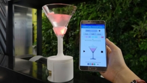 Vocktail: Virtual cocktail glass that can simulate color, taste and aroma of any drink