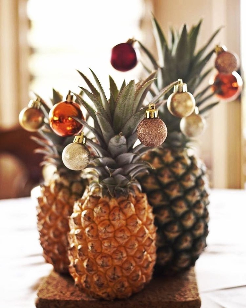 Pineapple into Alternative Christmas Tree 