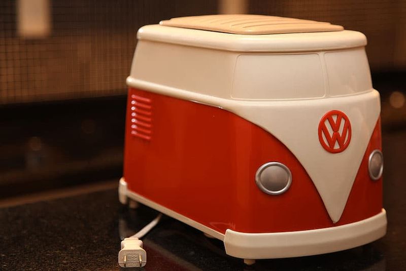 volkswagen-bus-toast-bread