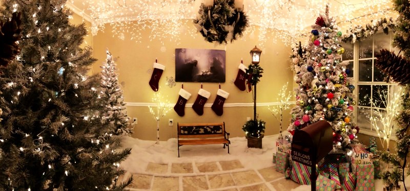 Chris Hanks' wonderful Christmas Room in his home