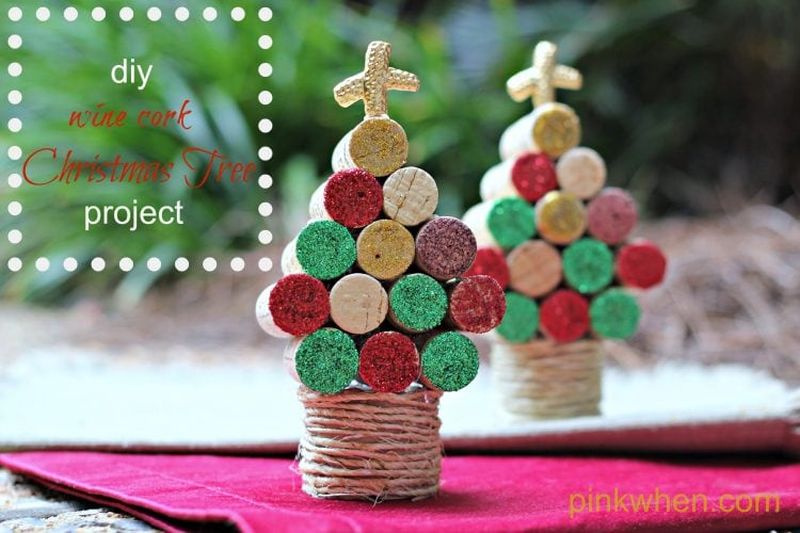 DIY wine Cork Christmas Tree