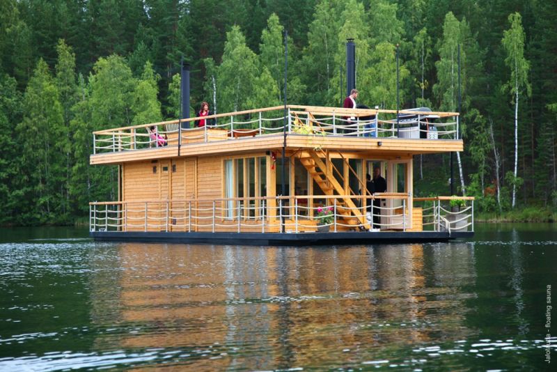 Floating sauna Helsinki