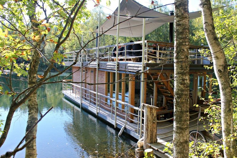 Floating sauna Helsinki