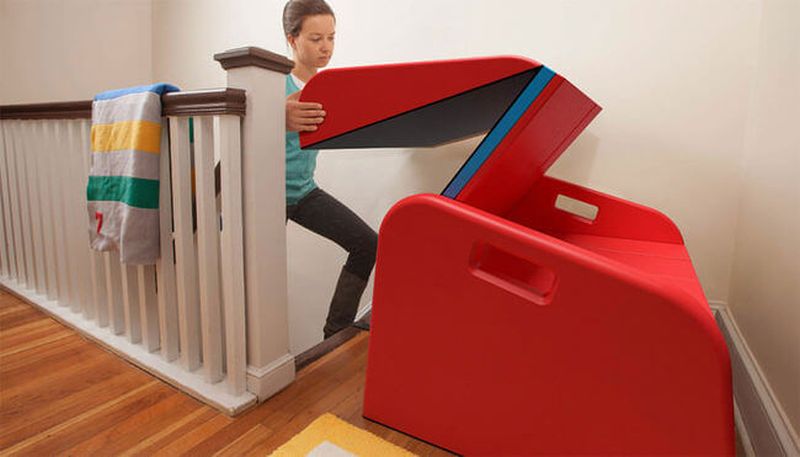 Foldable stair slide