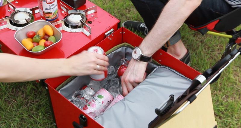 Ikamper Eatout portable kitchen for your next camping trip 