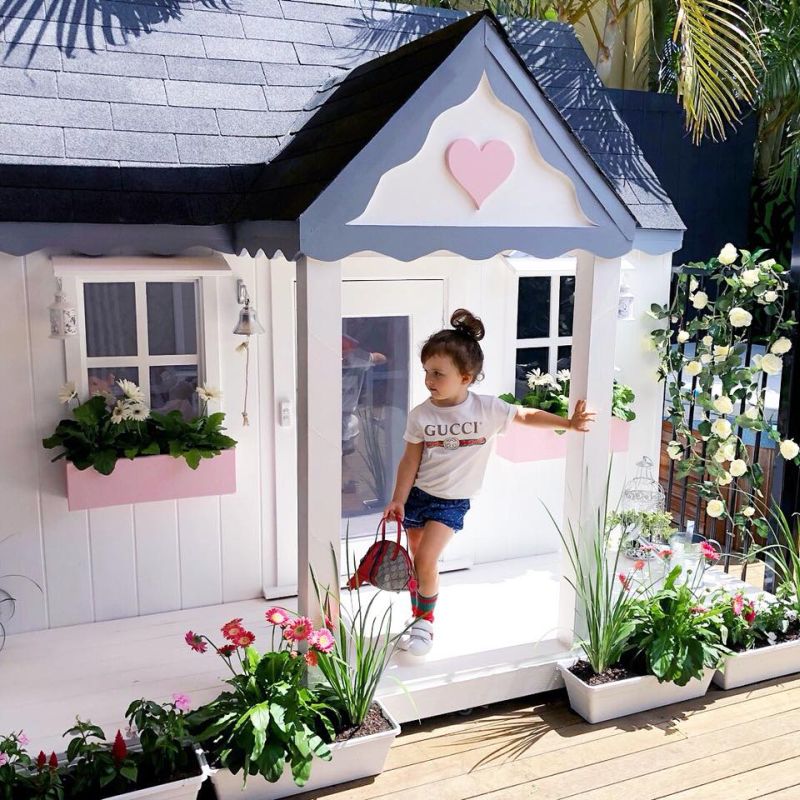 playhouse for 4 year old