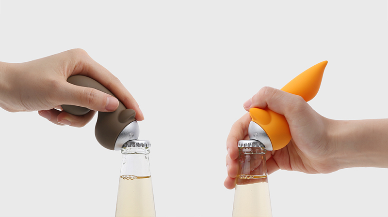 Tail bottle opener