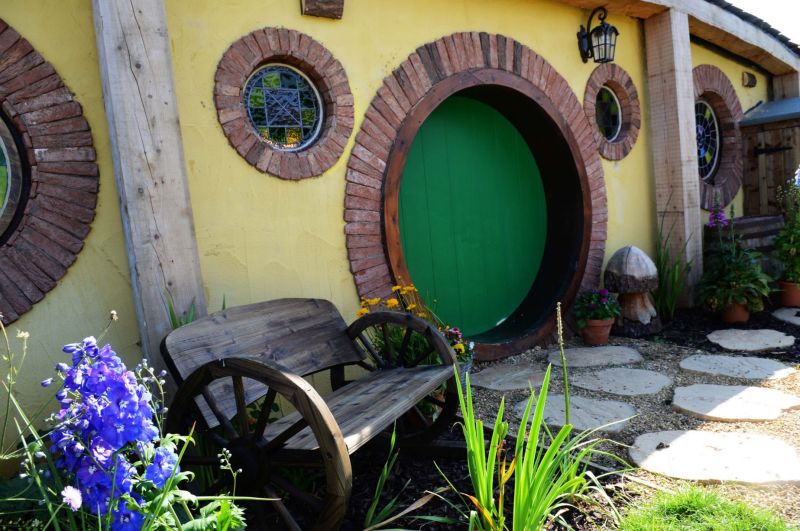 The Hobbit house - a magical retreat inspired by the Lord of the Rings