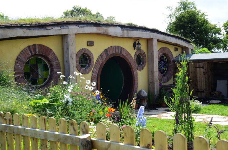 The Hobbit house - a magical retreat inspired by the Lord of the Rings