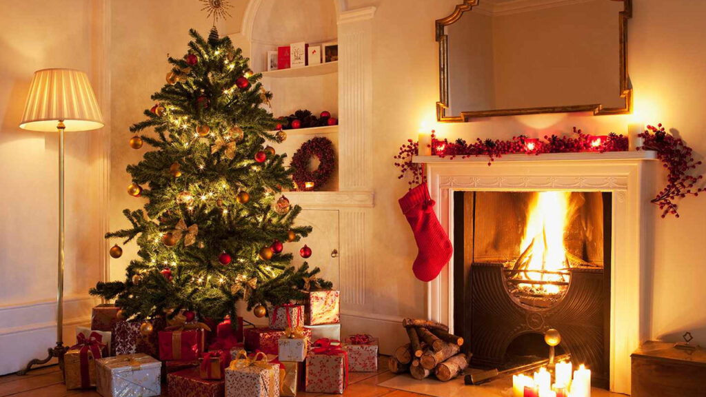 Tips to Prevent Christmas Tree Fires