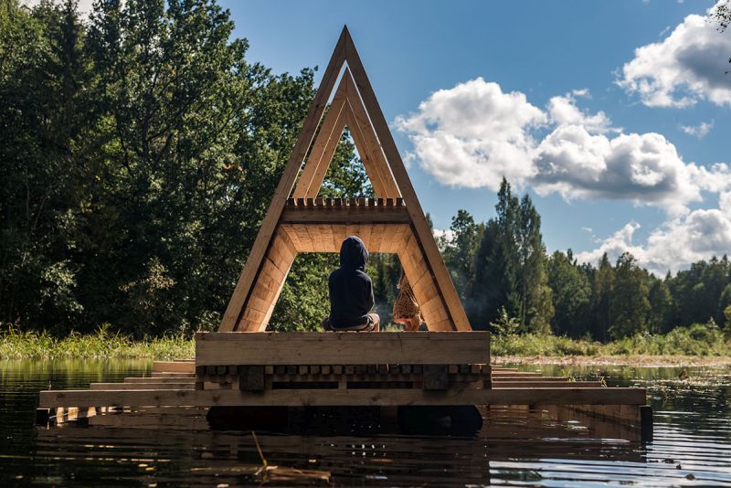 floating sauna