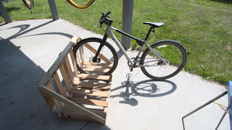 Bike Stand from Pallets