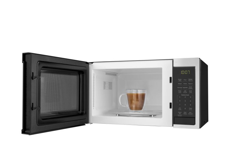 GE Smart Countertop Microwave Comes with ScantoCook Technology
