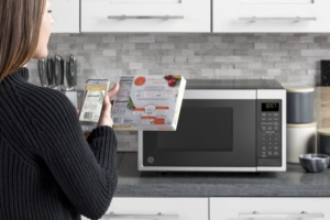 GE Smart Countertop Microwave Oven with Scan-to-Cook Technology