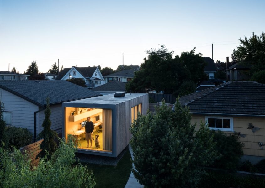 Architect Turns Shipping Container into Home Office