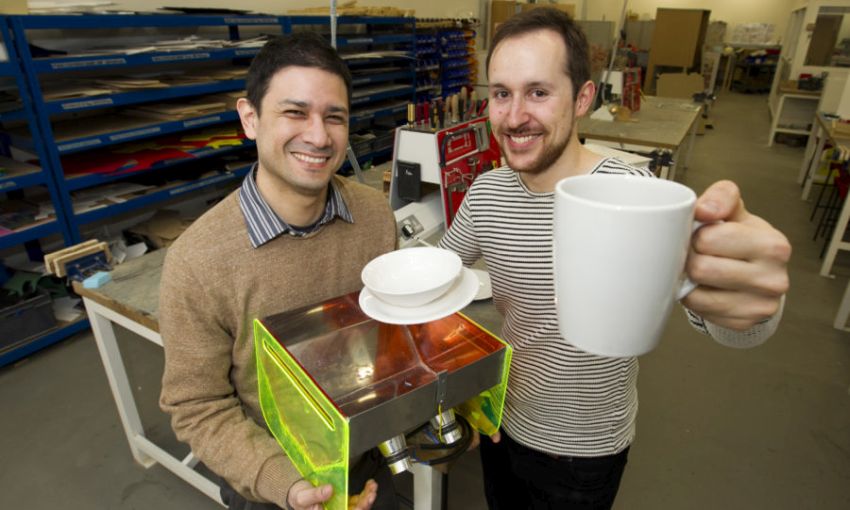 World’s Smallest Dishwasher Cleans Two Meals’ Worth of Dishes