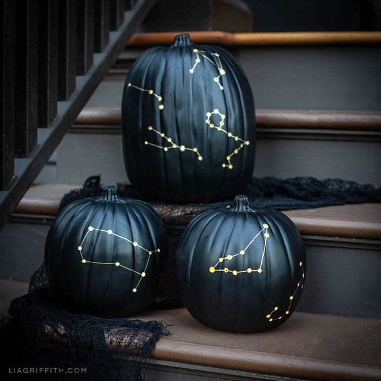 Galaxy Pumpkin Ideas to Spice Up Your Halloween