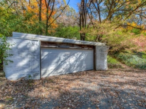 1970s Earth Berm House In Wisconsin Is Up For Sale