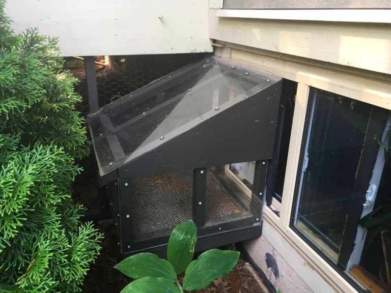 Pet Lover Builds Sprawling Outdoor Cat Tree House in his Backyard