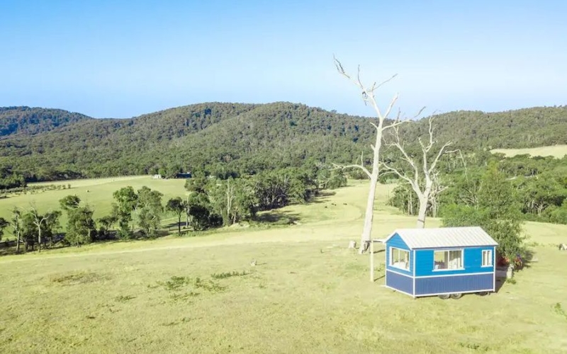 Tiny House Rental in Yarra Valley, Australia is Perfect for Nature Lovers