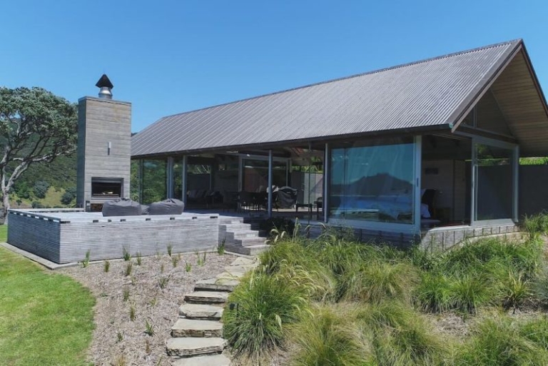 Glass House Rentals for Happy Times and Good Sunshine