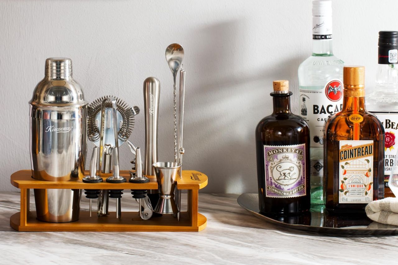 KITESSENSU Cocktail Shaker Set Bartender Kit with Stand