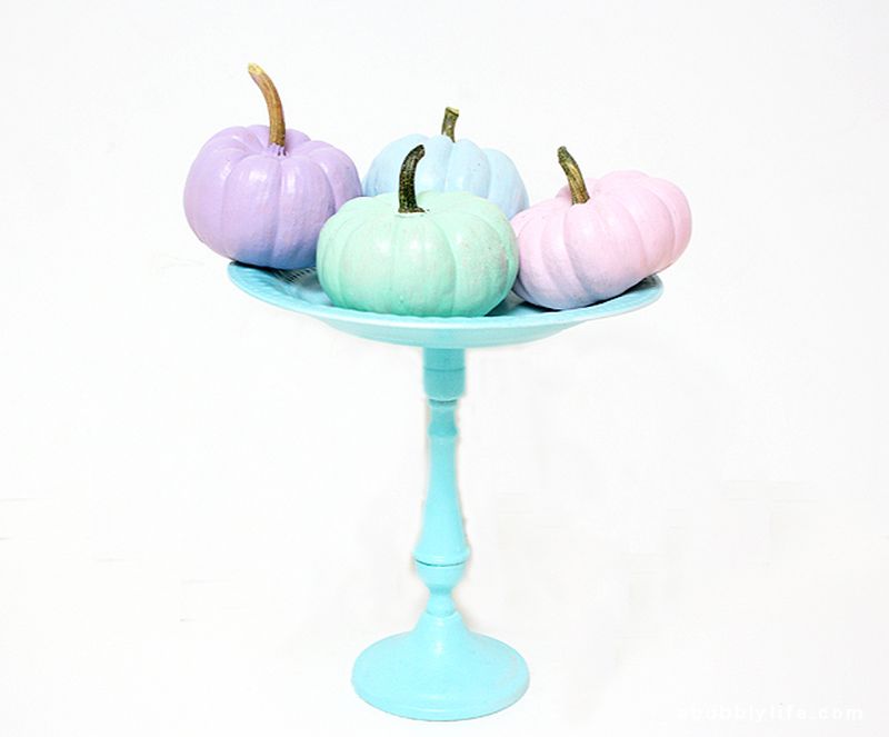 Paint Pastel Pumpkin for Halloween 