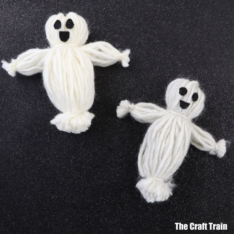 Yarn doll ghosts Simple Halloween Crafts for kids 