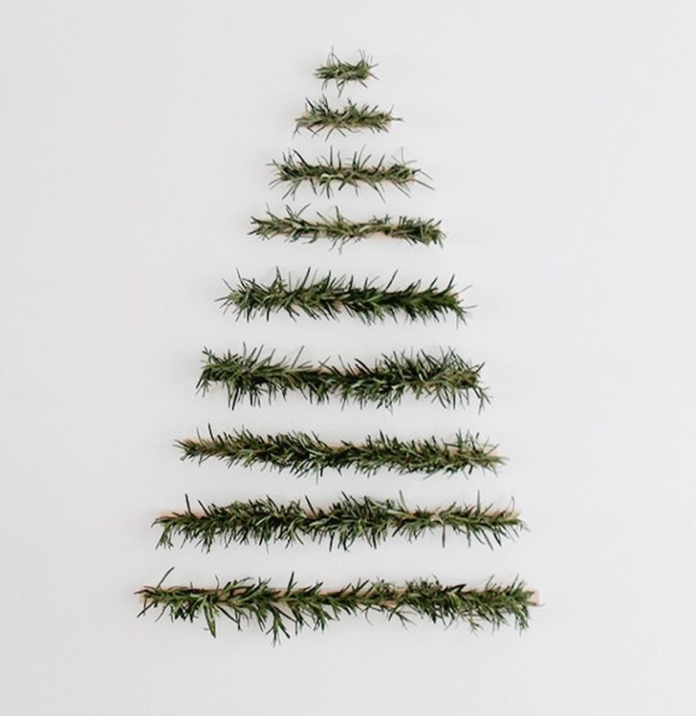 80+ Christmas Wall Decoration Ideas for the Festive Season