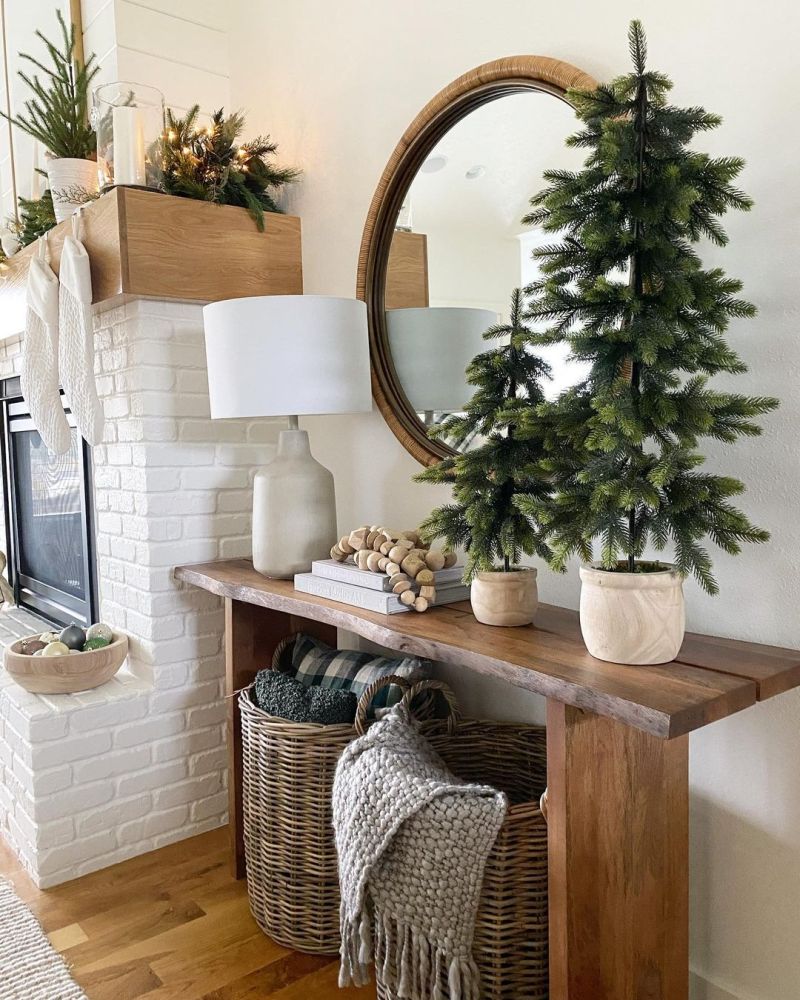 rattan baskets for Christmas Entryway Decor