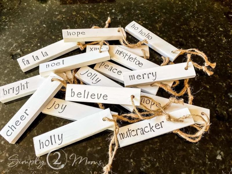 DIY Christmas tree ornaments