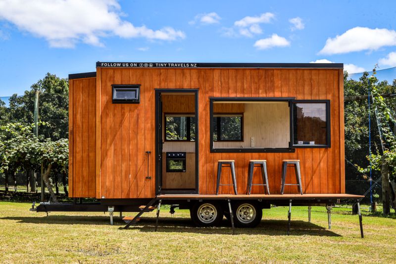 Couple Shifts into Tiny House on Wheels to Travel in New Zealand