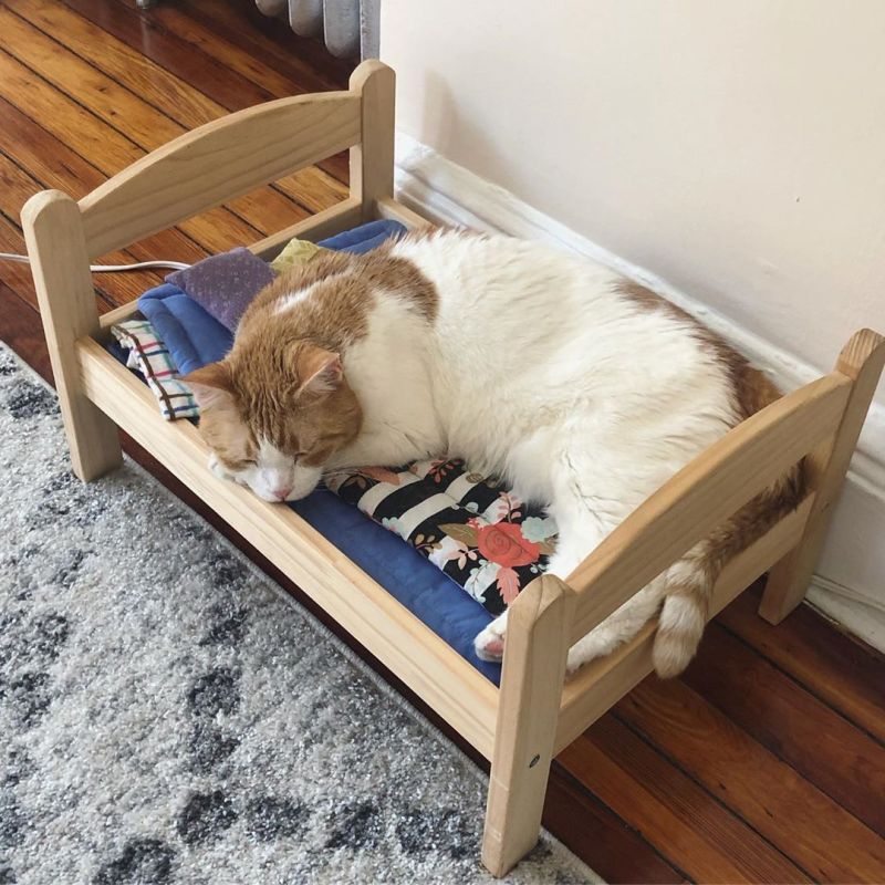 IKEA DUKTIG cat bed 