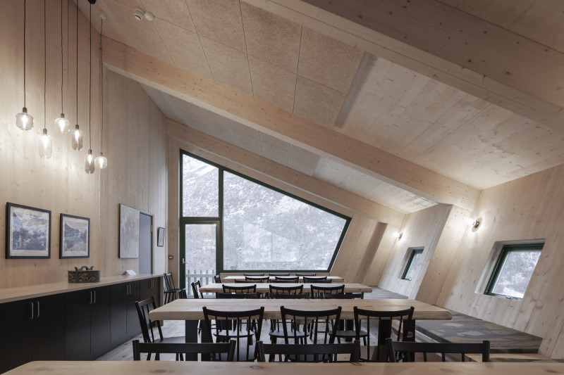 Snøhetta-Designed Tungestølen Wooden Cabins Opens for Tourists