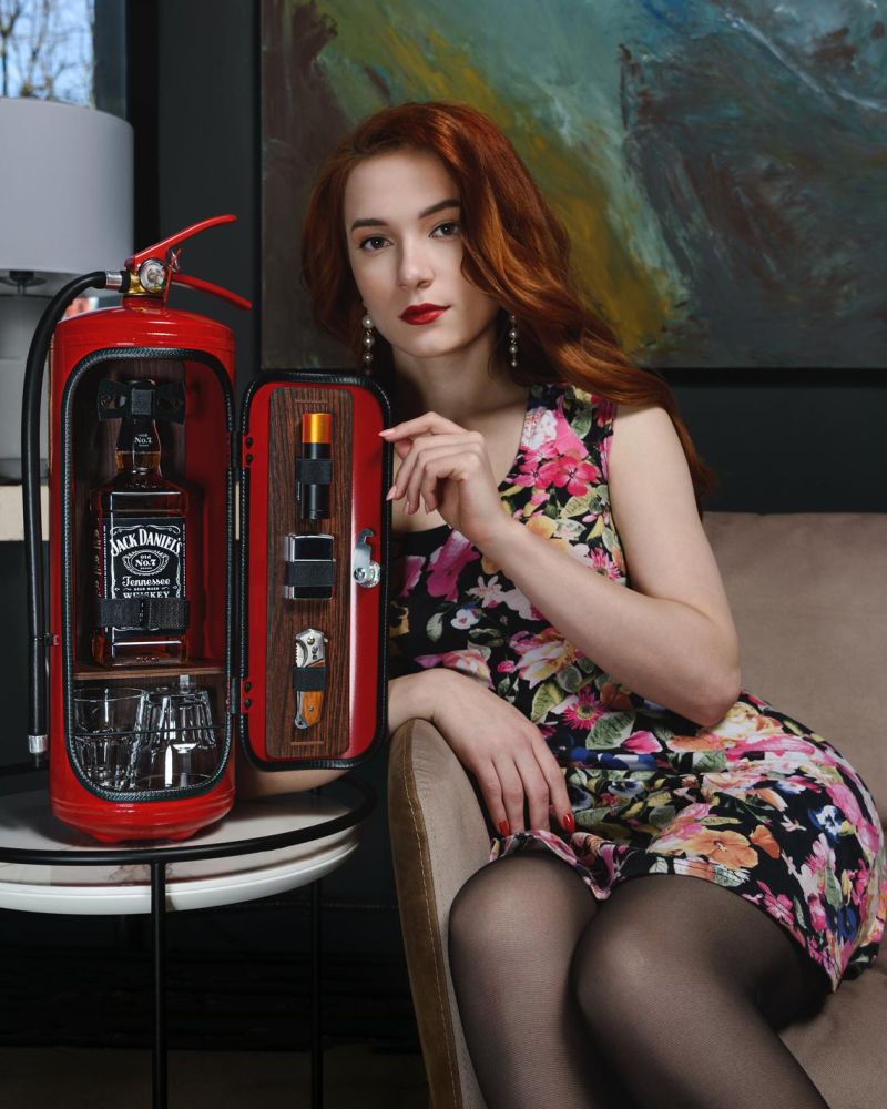 This Fire Extinguisher Mini Bar is a Quirky Gift for a Whisky Lover 