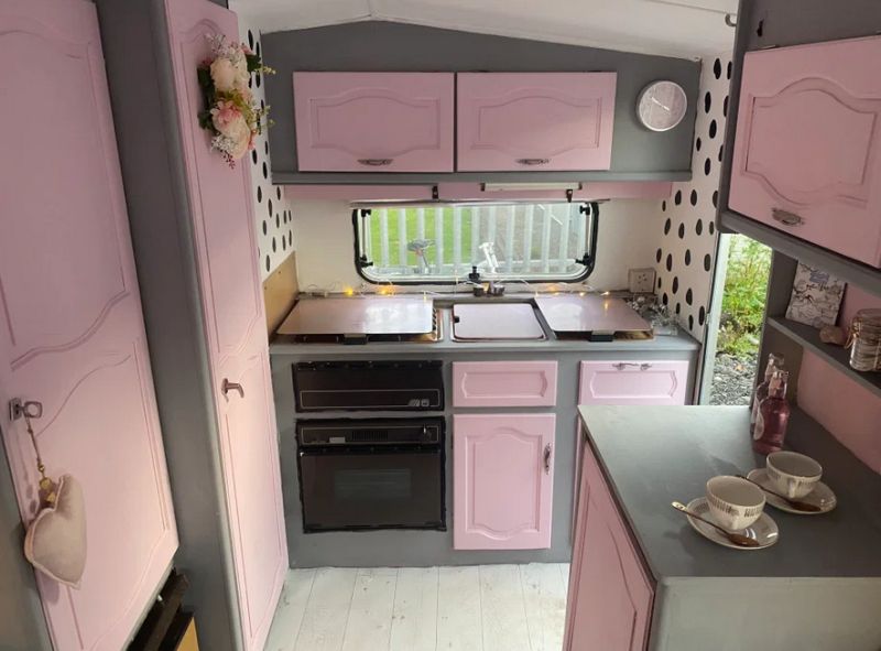 Scottish Couple Converts Run Down Caravan into a £500 Pink Haven