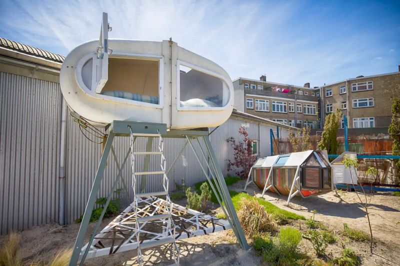 Sleeping Pod at Culture Campsite in Rotterdam