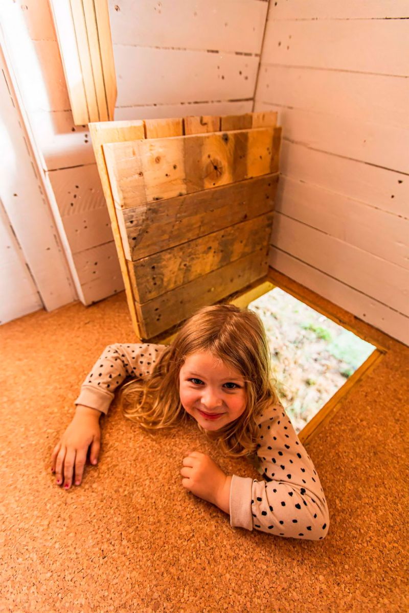 Watford Dad Builds Amazing Garden Treehouse For His Daughters